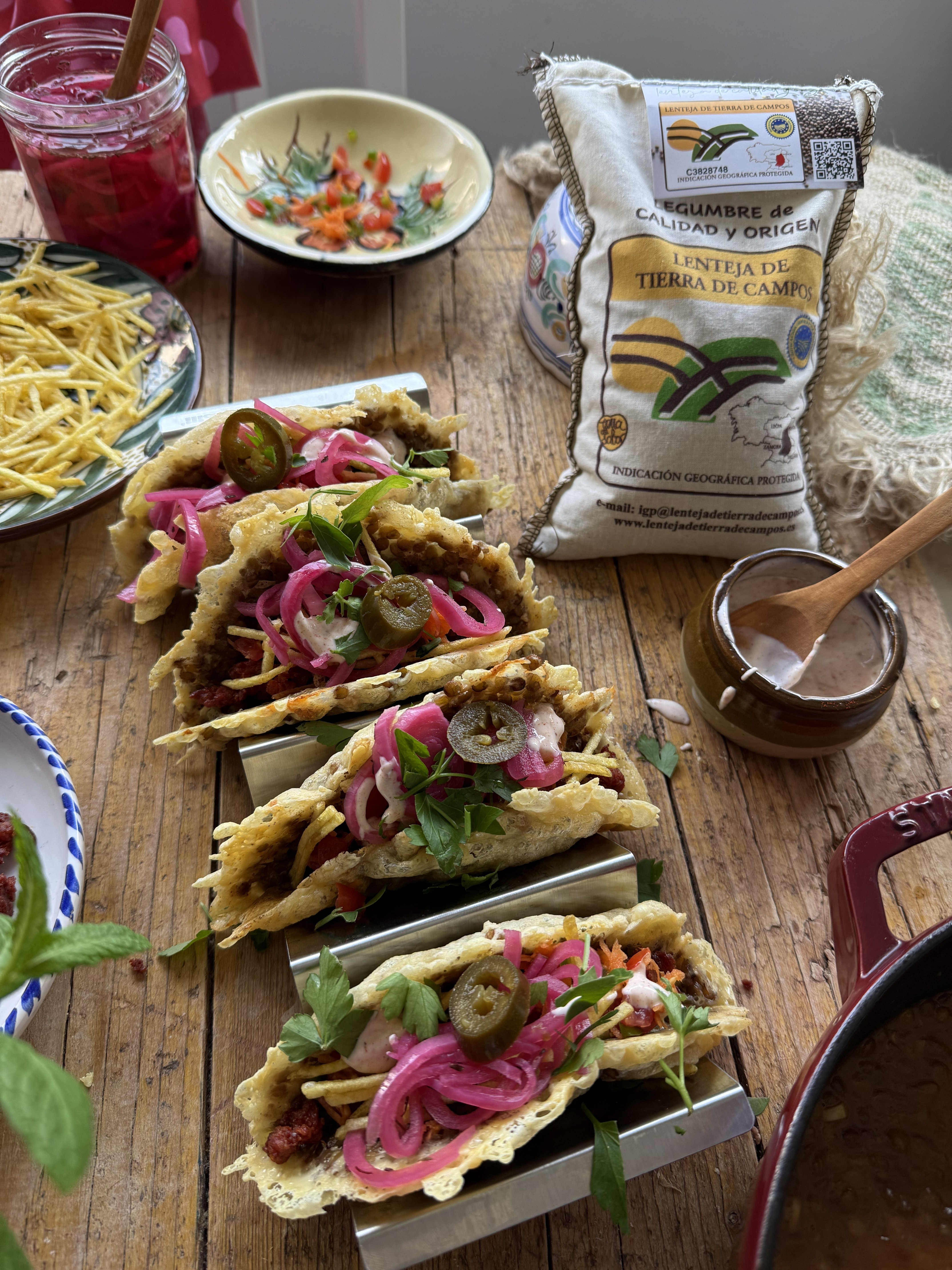 Tacos de lentejas con chorizo